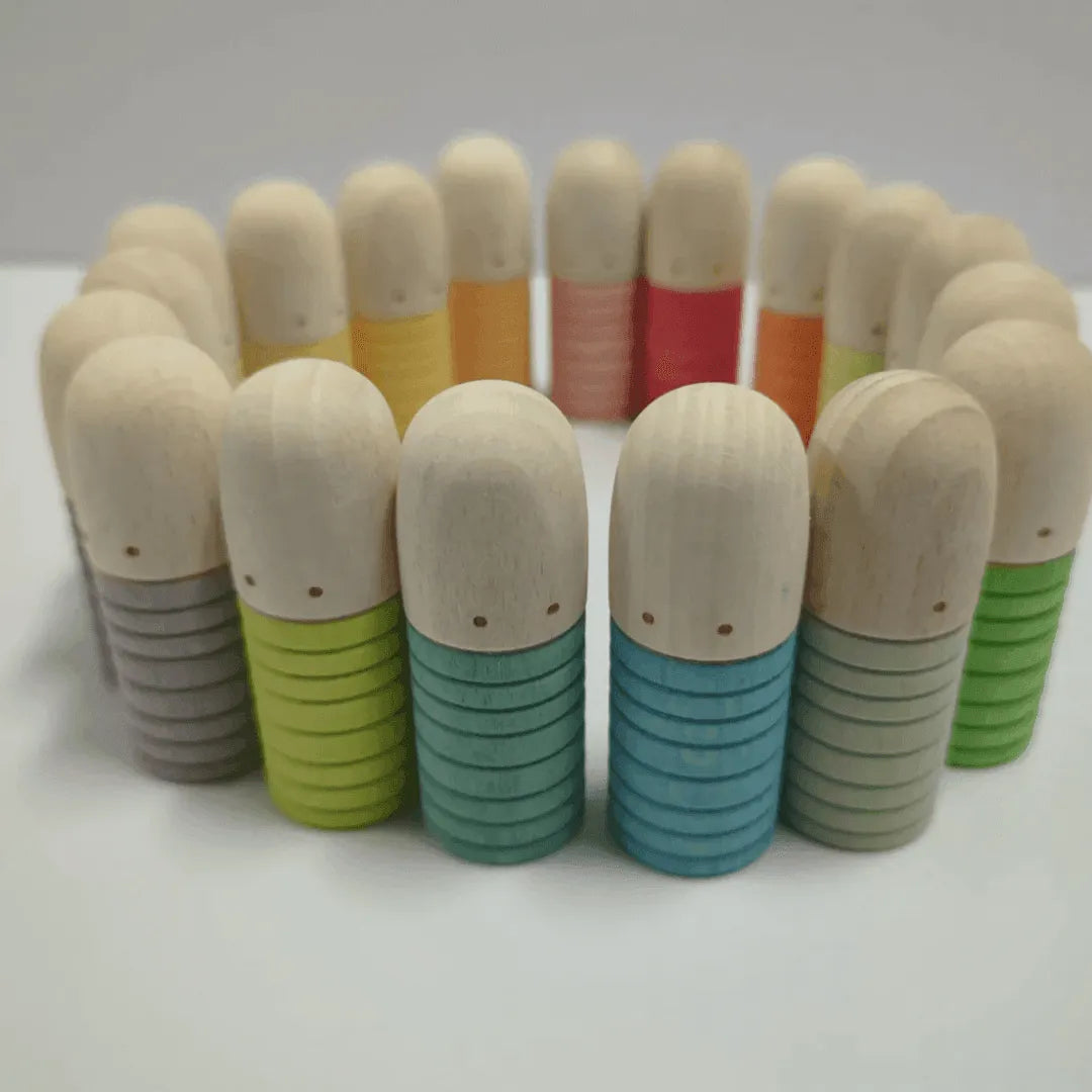 wooden-rainbow-brots-stick-people