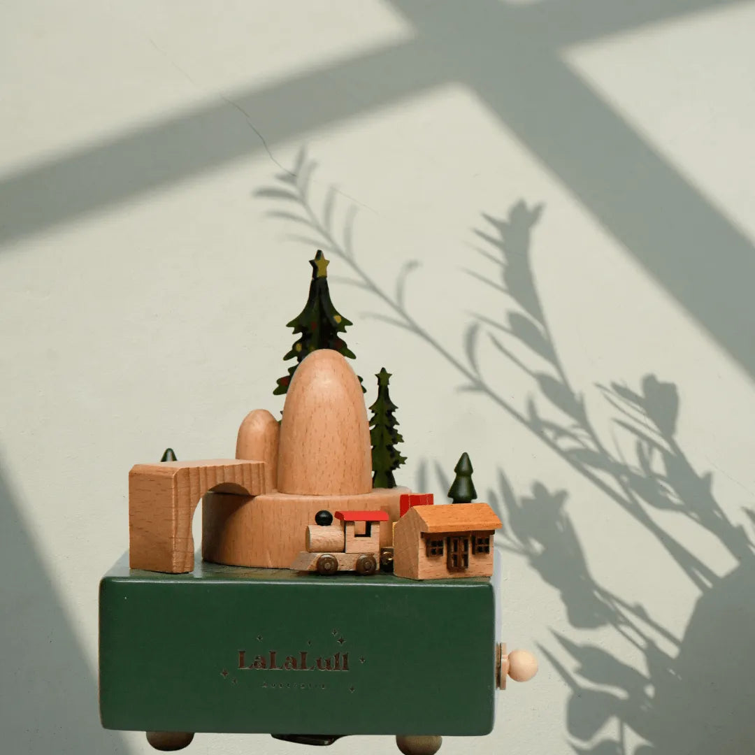 Music Box Christmas Tree