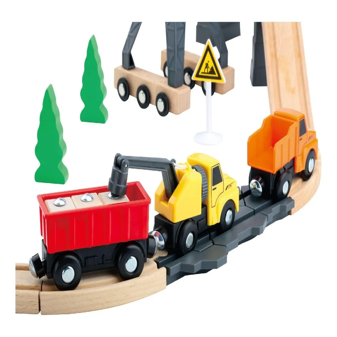 tooky-toy-construction-yard-train-set