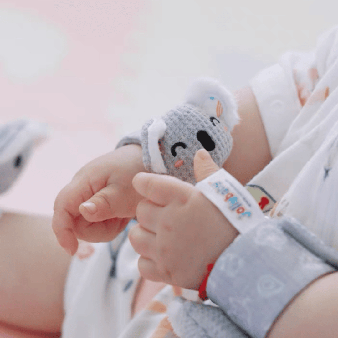 newborn-wrist-rattle